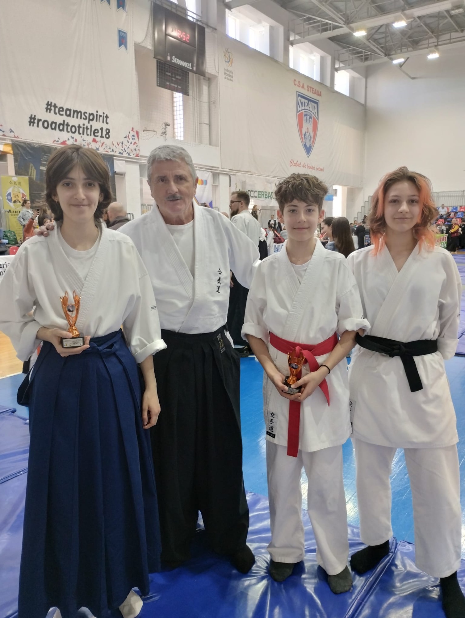 Festivaluri și competiții